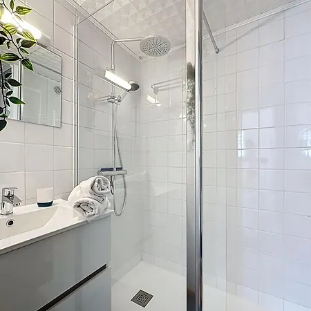 Holiday home Plein Ocean-5 By Interhome